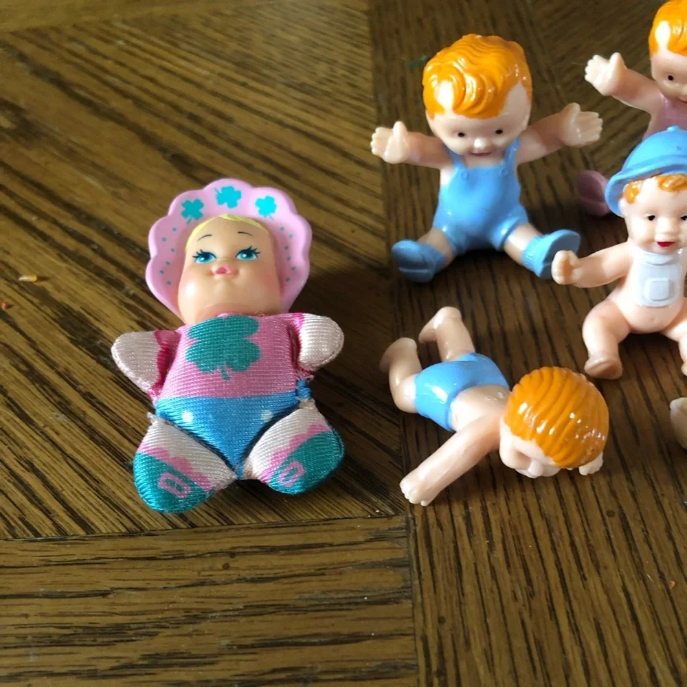 Assorted Vintage Dollhouse Babies